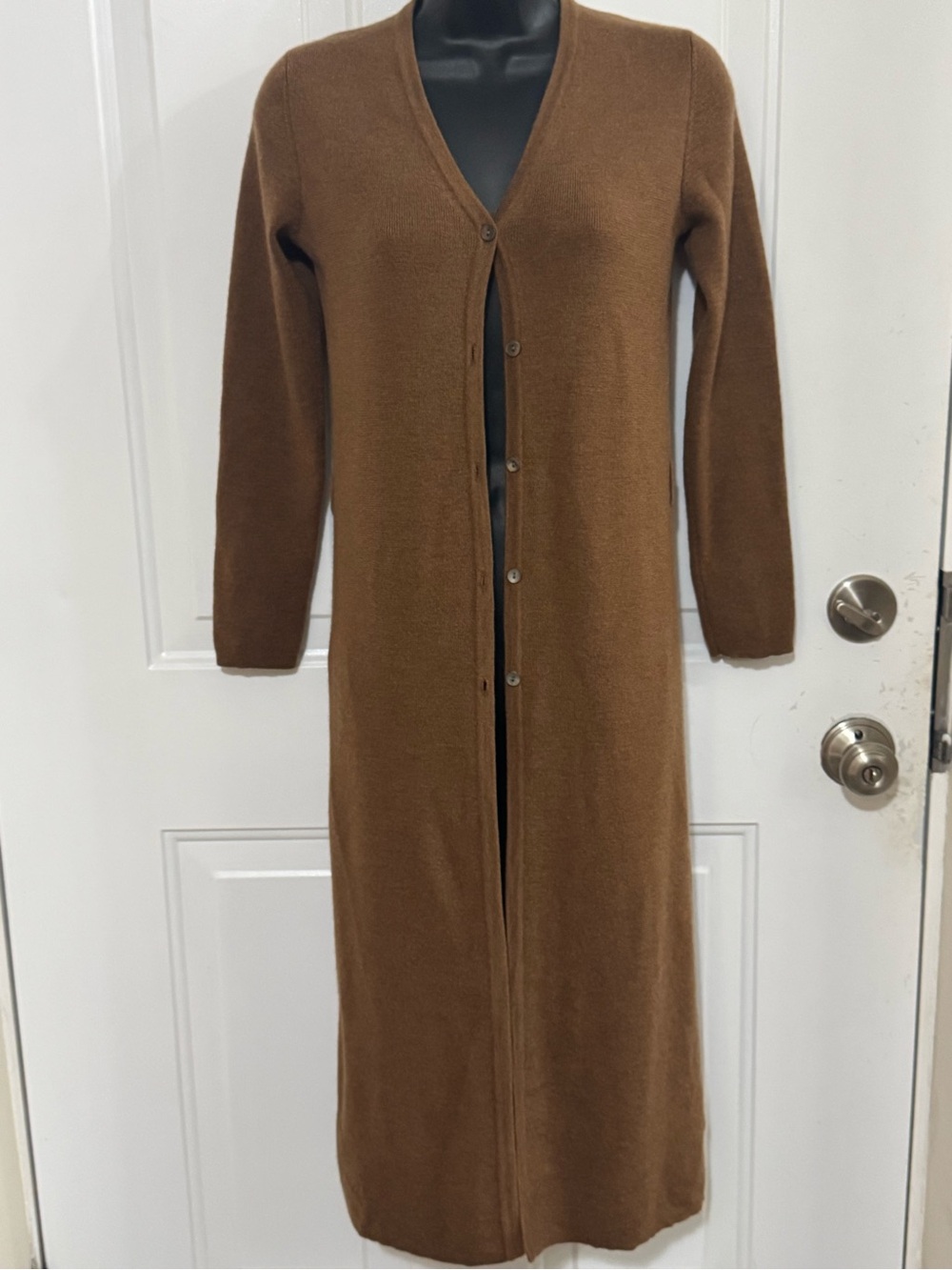 Eddie Bauer Long camel Button-Down Knit Cardigan Soft fine-gauge wool blend feel
